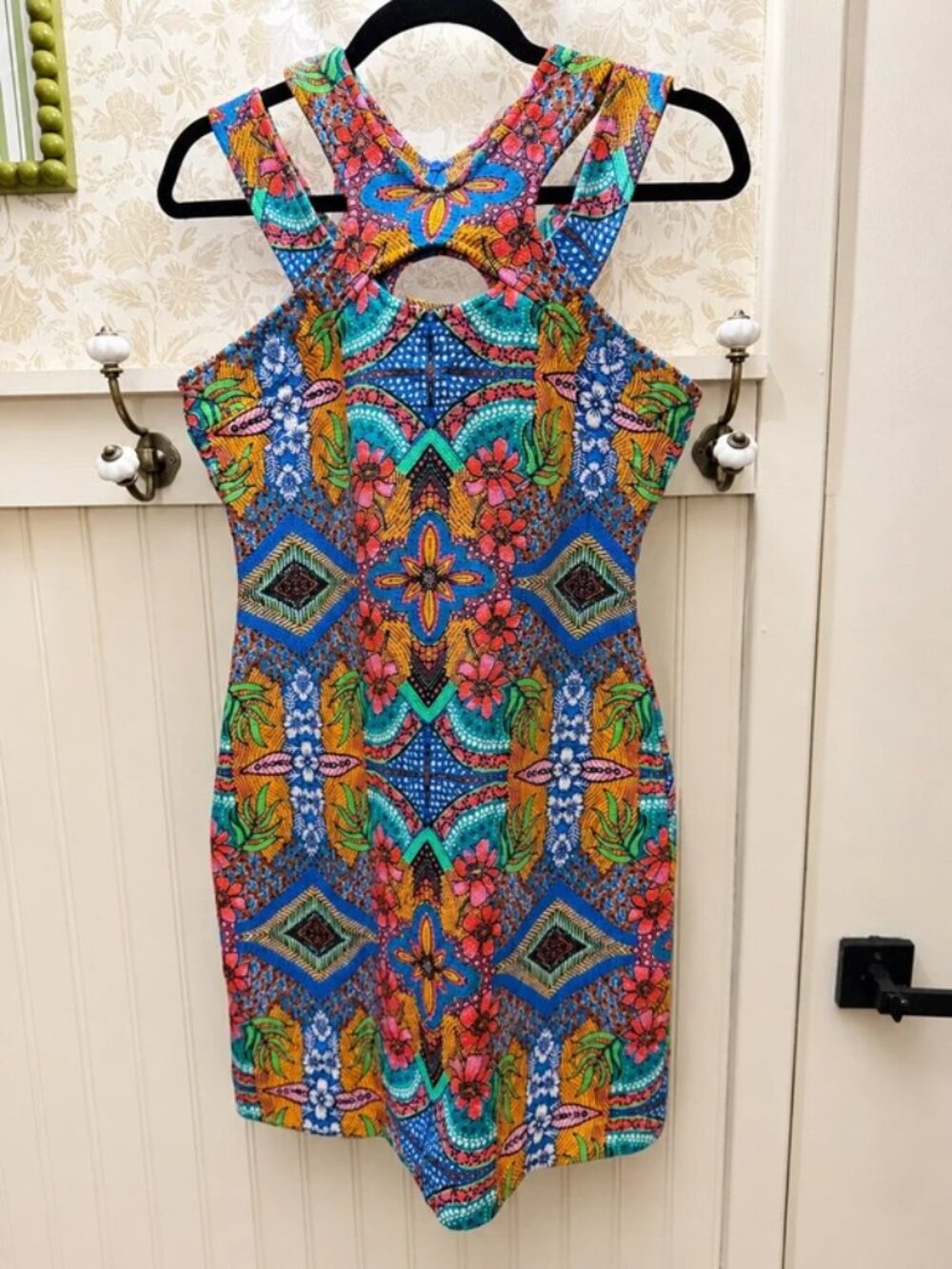 Taylor Colorful Floral Geometric Cutout Sheath Dress Size 4